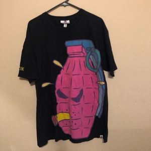 Kidrobot  L “Smoke Grenade” Black T-Shirt